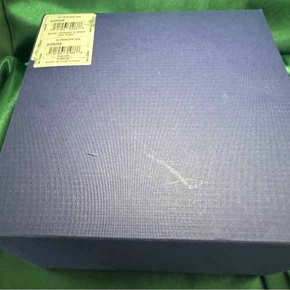 Swarovski Princess Leia Star Wars Figurine 5472787 – Retired Collectible Crystal - Picture 13 of 14